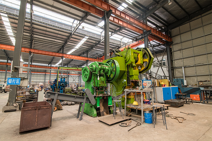 哈密网架配件-锥头加工车间